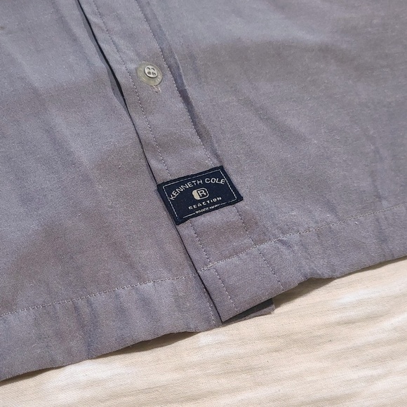 Kenneth Cole Reaction Vintage Button Short Sleeve Gray Silky Shirt Men Lg/Med - Picture 5 of 12